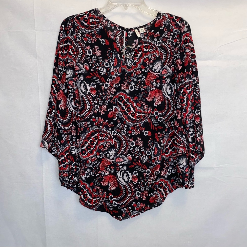 C Est. 1946 Red and Black Blouse - Size Medium